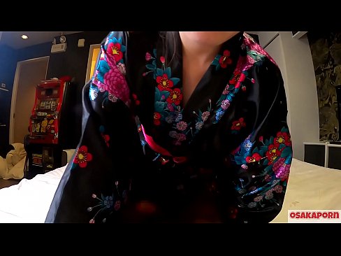 ❤️ Jong cosplay meisje houdt van seks tot orgasme met een squirt in een paardenvrouwtje en een blowjob. Aziatisch meisje met harig kutje en mooie tieten in traditioneel Japans kostuum in amateur video waarin masturbatie met neukspeeltjes wordt getoond. Sakura 3 OSAKAPORN. ️ Porno at us nl.my-hentai-gallery.ru