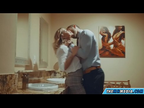 ❤️ Wanneer een rondborstige blondine je verleidt in een openbaar toilet ️ Porno at us nl.my-hentai-gallery.ru